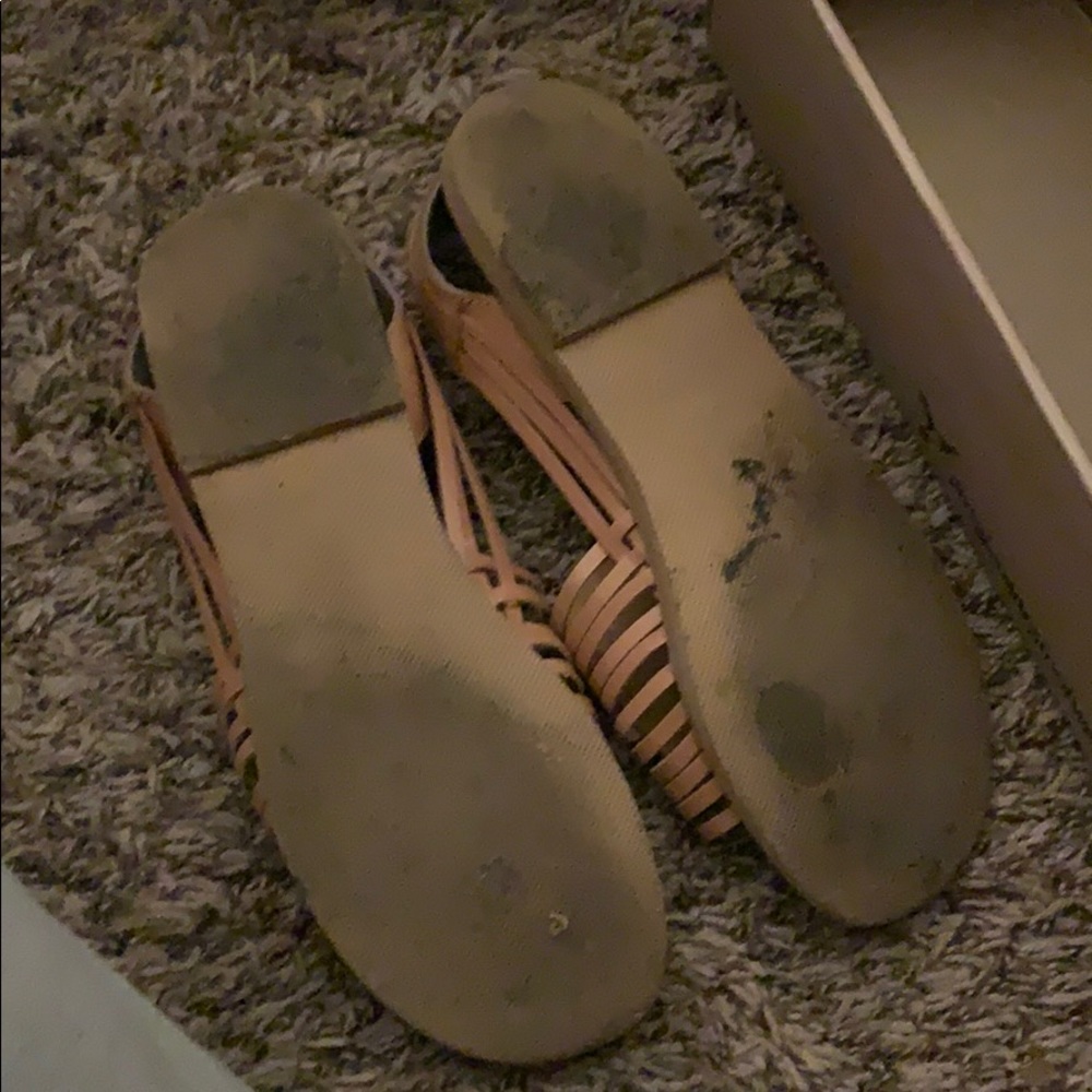 Huaraches - Picture 2 of 4